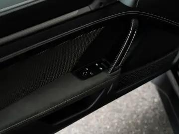 PORSCHE 911 GT3 RS - WEISSACH  PCCB
