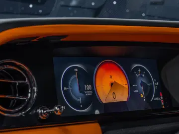 Rolls-Royce Cullinan Silver Badge - MY 2026