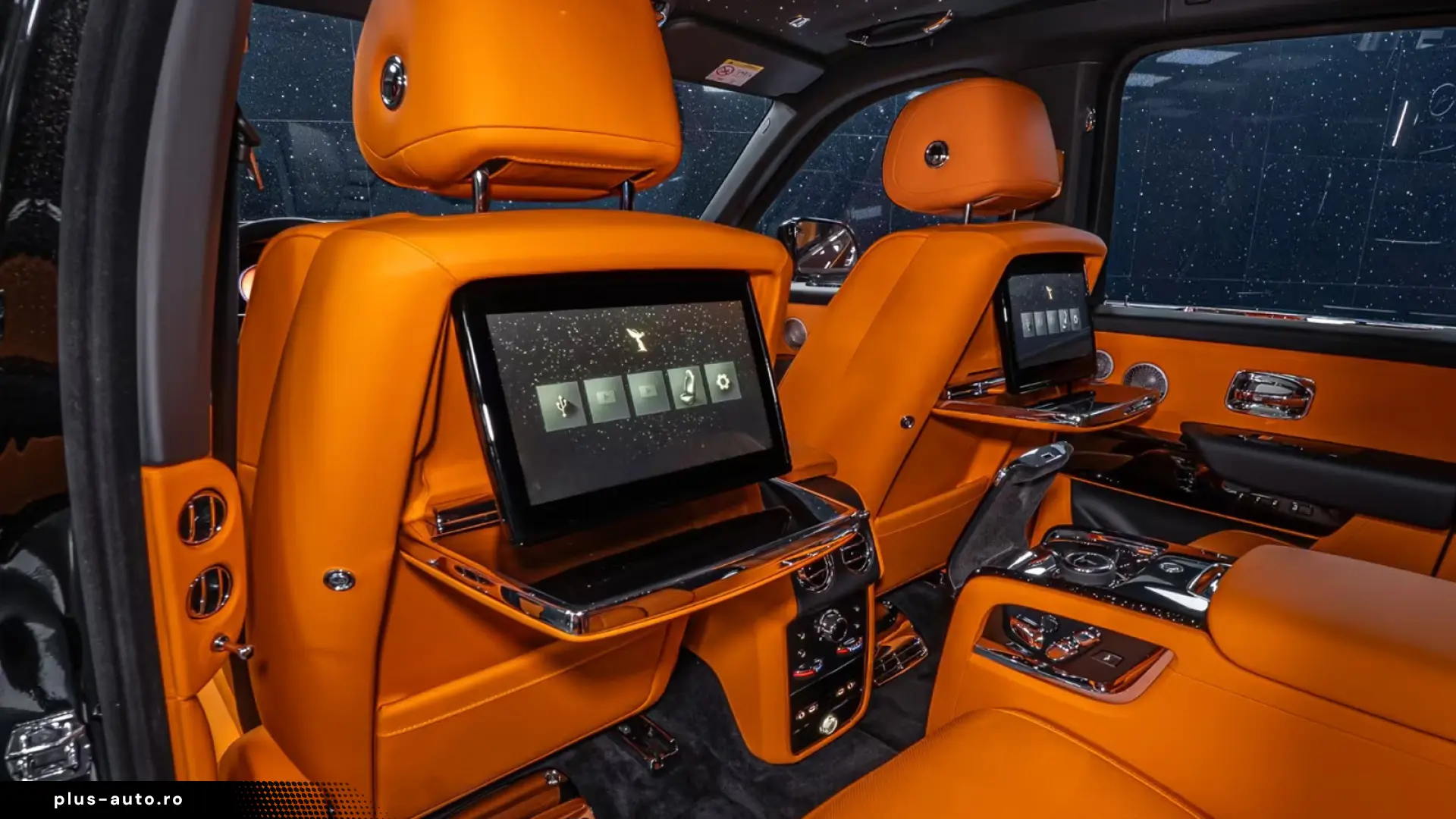 Rolls-Royce Cullinan Silver Badge - MY 2026