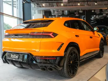 Lamborghini Urus 4.0 V8 PHEV SE   Arancio Borealls   B&O 3D