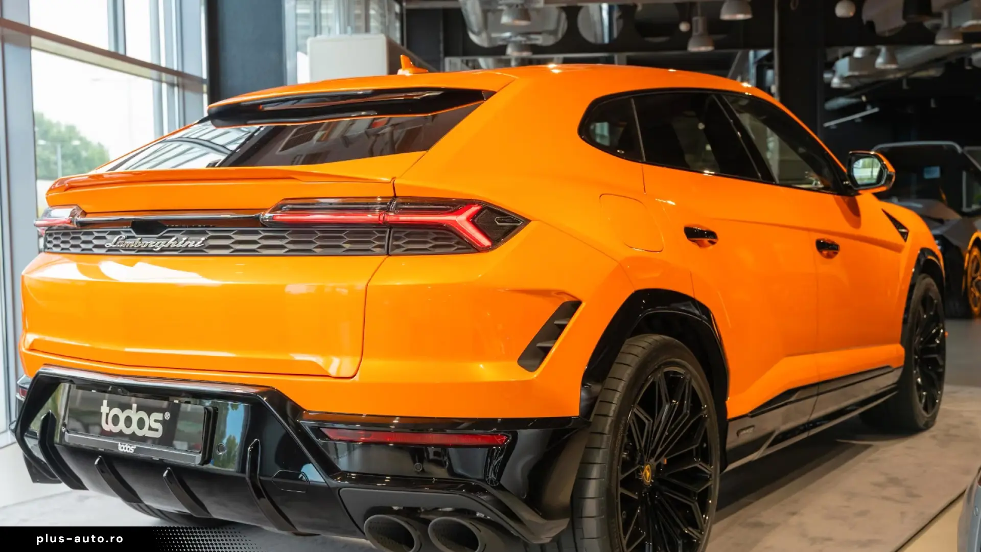 Lamborghini Urus 4.0 V8 PHEV SE   Arancio Borealls   B&O 3D