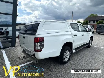 MITSUBISHI L200 Basis Doppelkabine 4WD Klima Hardtop