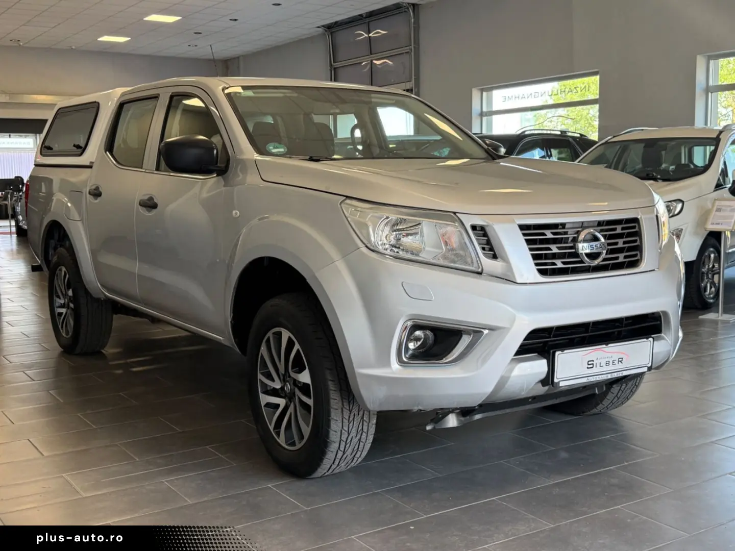 NISSAN Navara NP300 Visia Double Cab 4x4 Hardtop