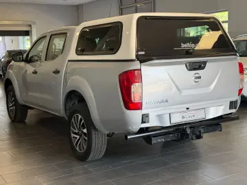 NISSAN Navara NP300 Visia Double Cab 4x4 Hardtop