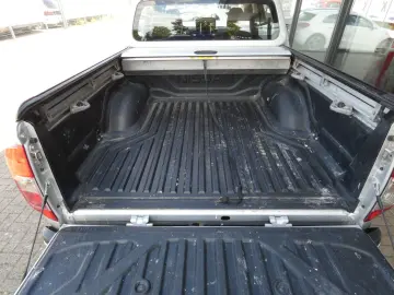 NISSAN Navara 2.3 DCI Double Cap 4x4 Differential