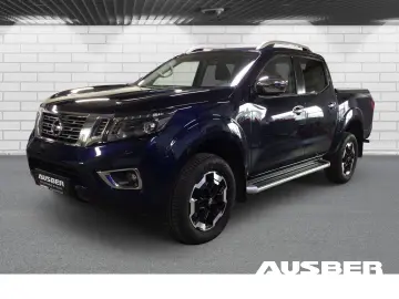 NISSAN Navara Tekna Double Cab 4x4 6MT