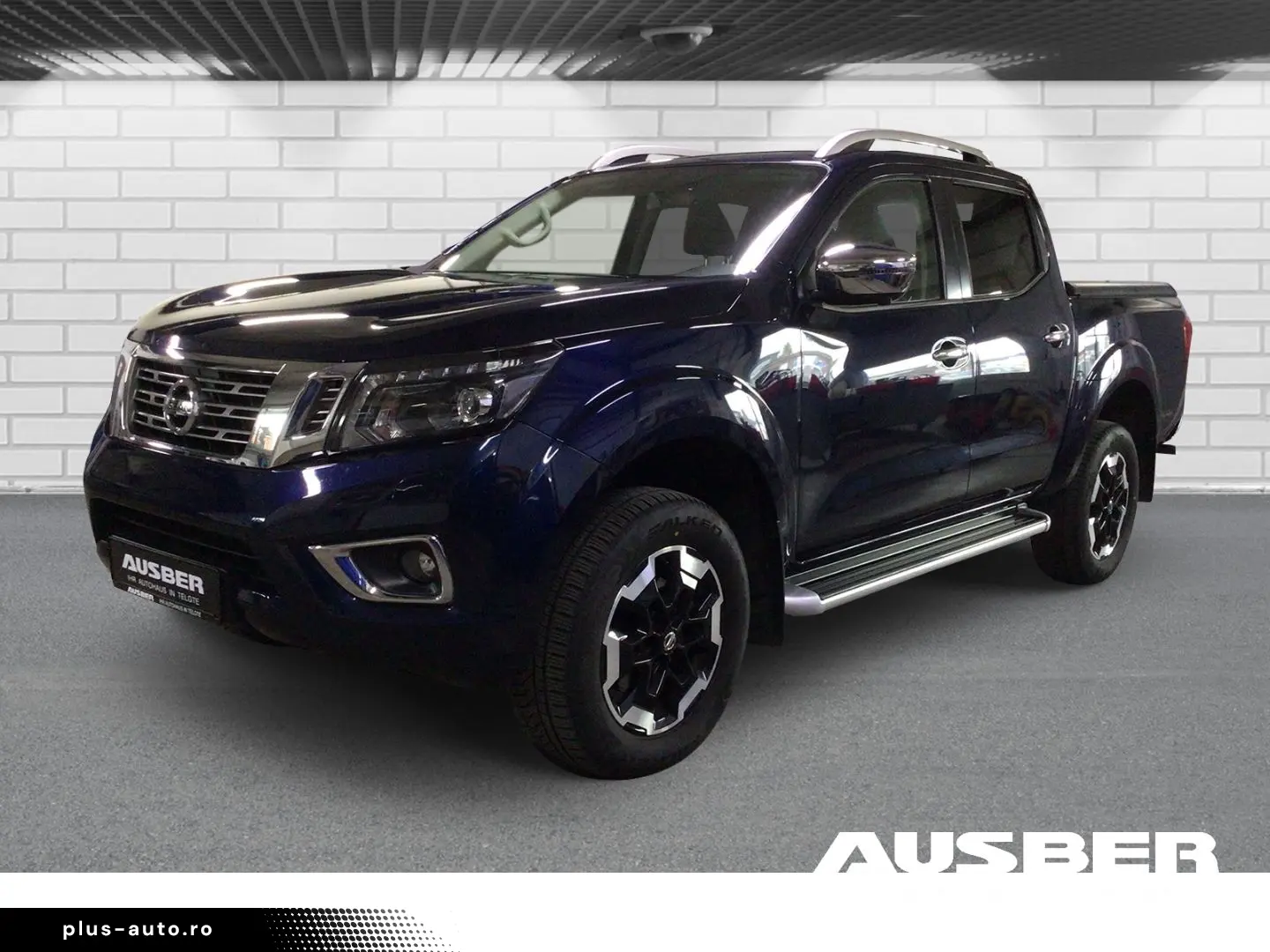 NISSAN Navara Tekna Double Cab 4x4 6MT