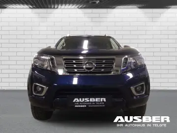 NISSAN Navara Tekna Double Cab 4x4 6MT