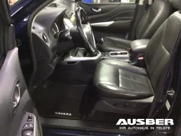 NISSAN Navara Tekna Double Cab 4x4 6MT