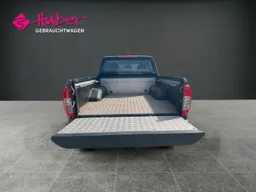 NISSAN Navara ACENTA 190 PS