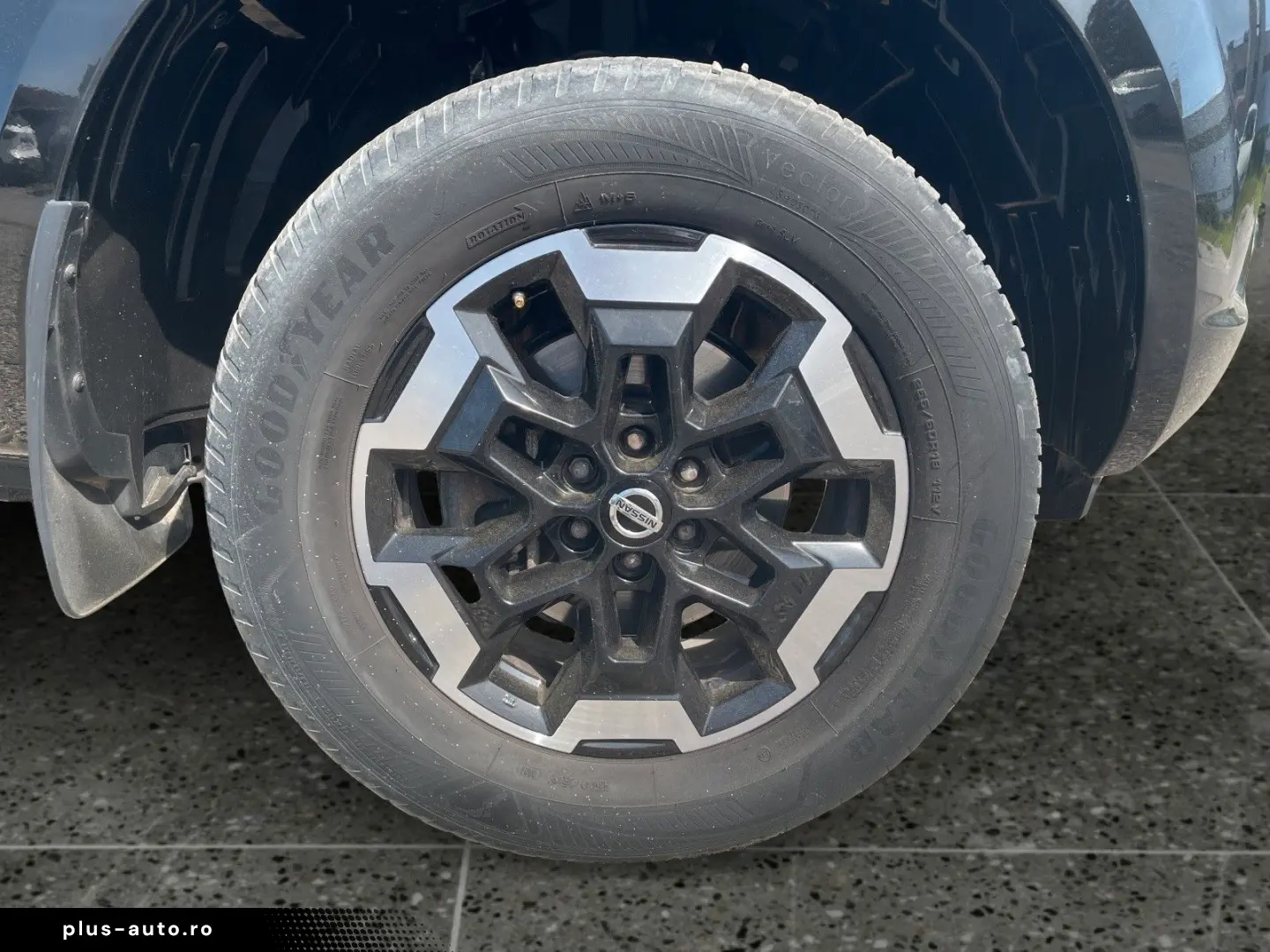 NISSAN Navara ACENTA 190 PS