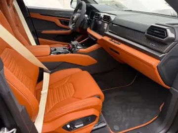 Lamborghini Urus 4.0 V8 SE Carbon&Carbon Night Vision PD26