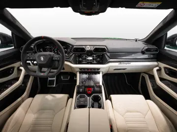 Lamborghini Urus 4.0 V8 PHEV SE