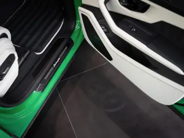 Lamborghini Urus 4.0 V8 PHEV SE