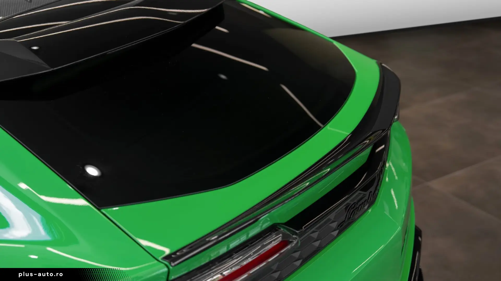 Lamborghini Urus 4.0 V8 PHEV SE
