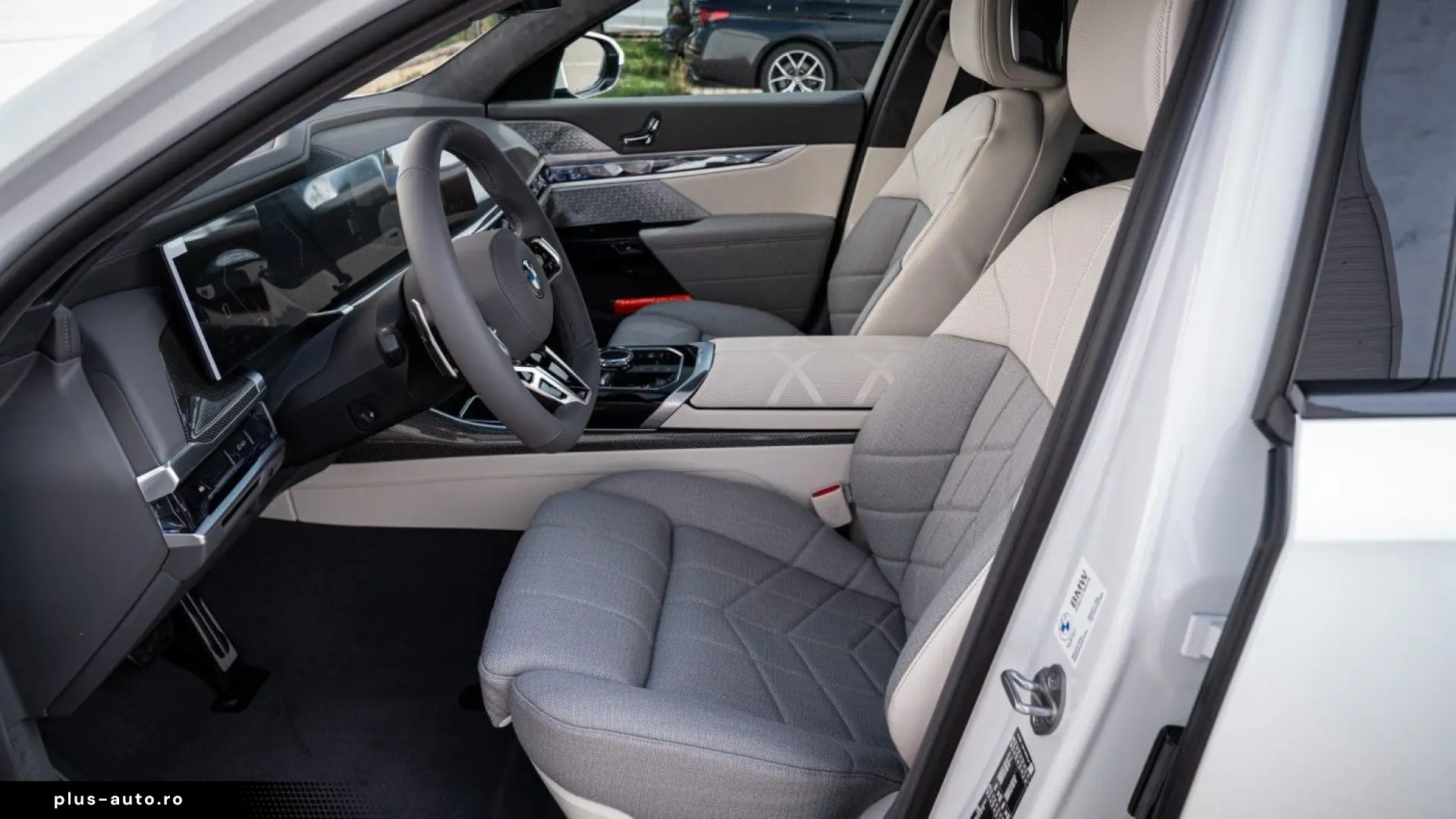 BMW 740d xDrive M Sport Pano 360 Soft-Close HUD