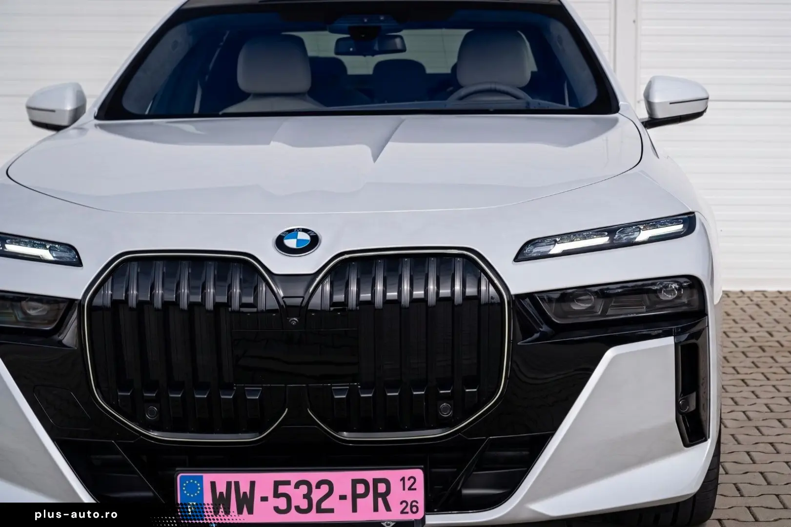 BMW 740d xDrive M Sport Pano 360 Soft-Close HUD