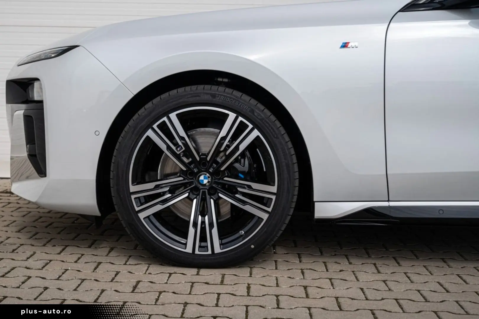 BMW 740d xDrive M Sport Pano 360 Soft-Close HUD