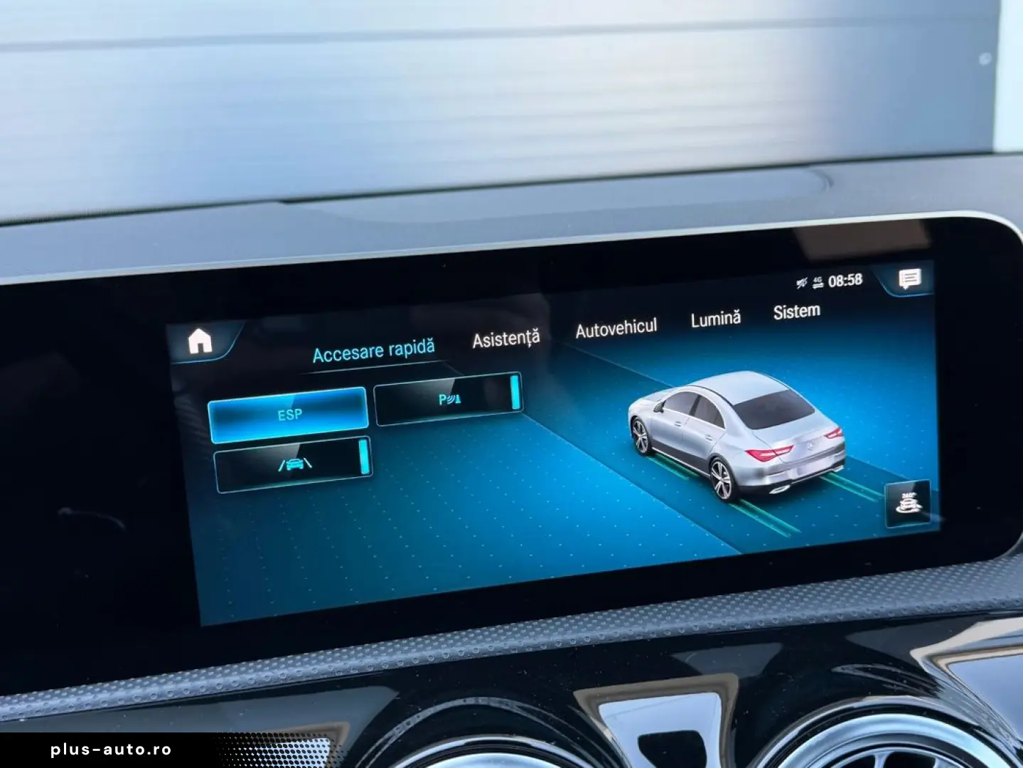 Mercedes-Benz Cla-180