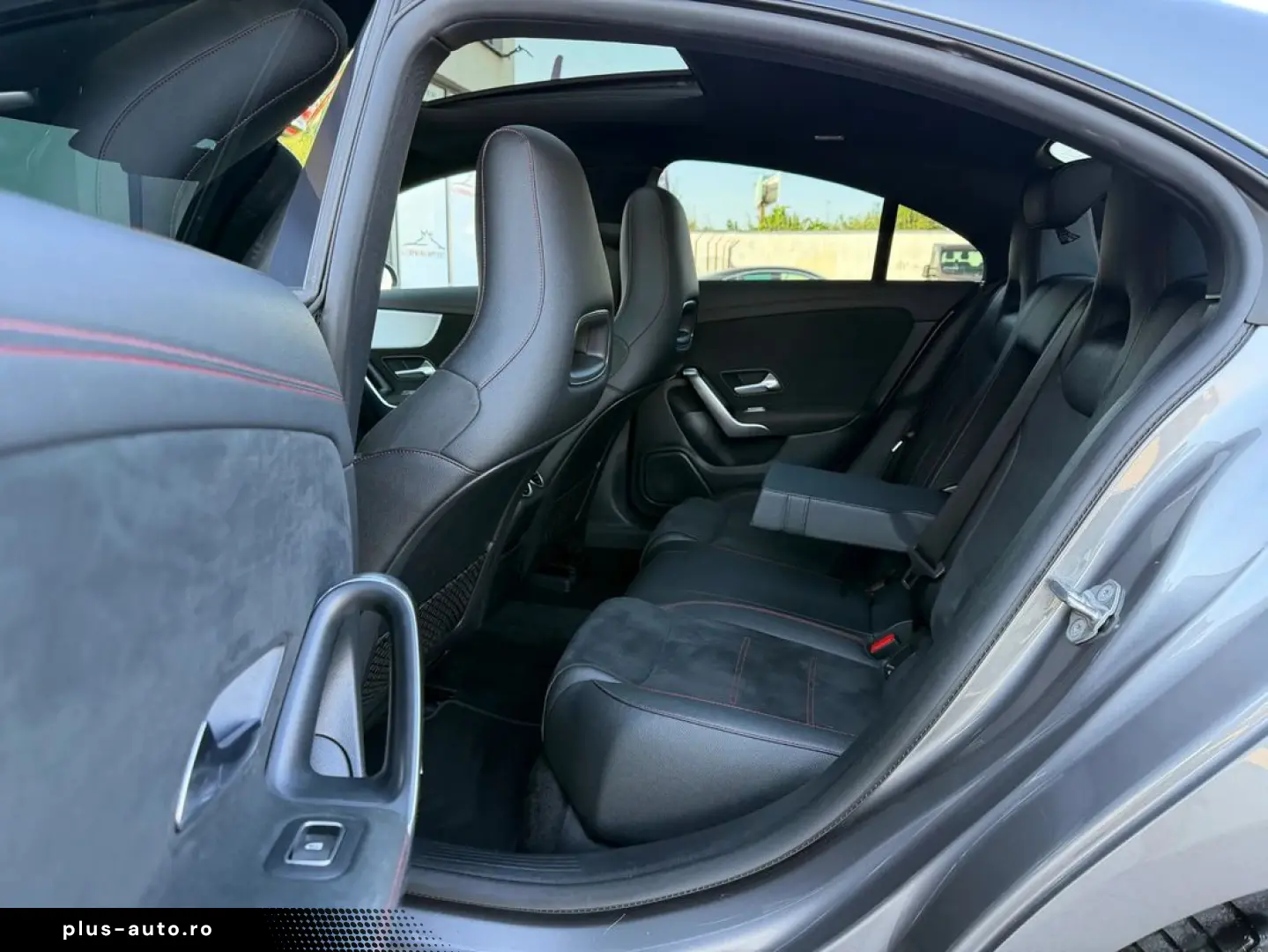 Mercedes-Benz Cla-180