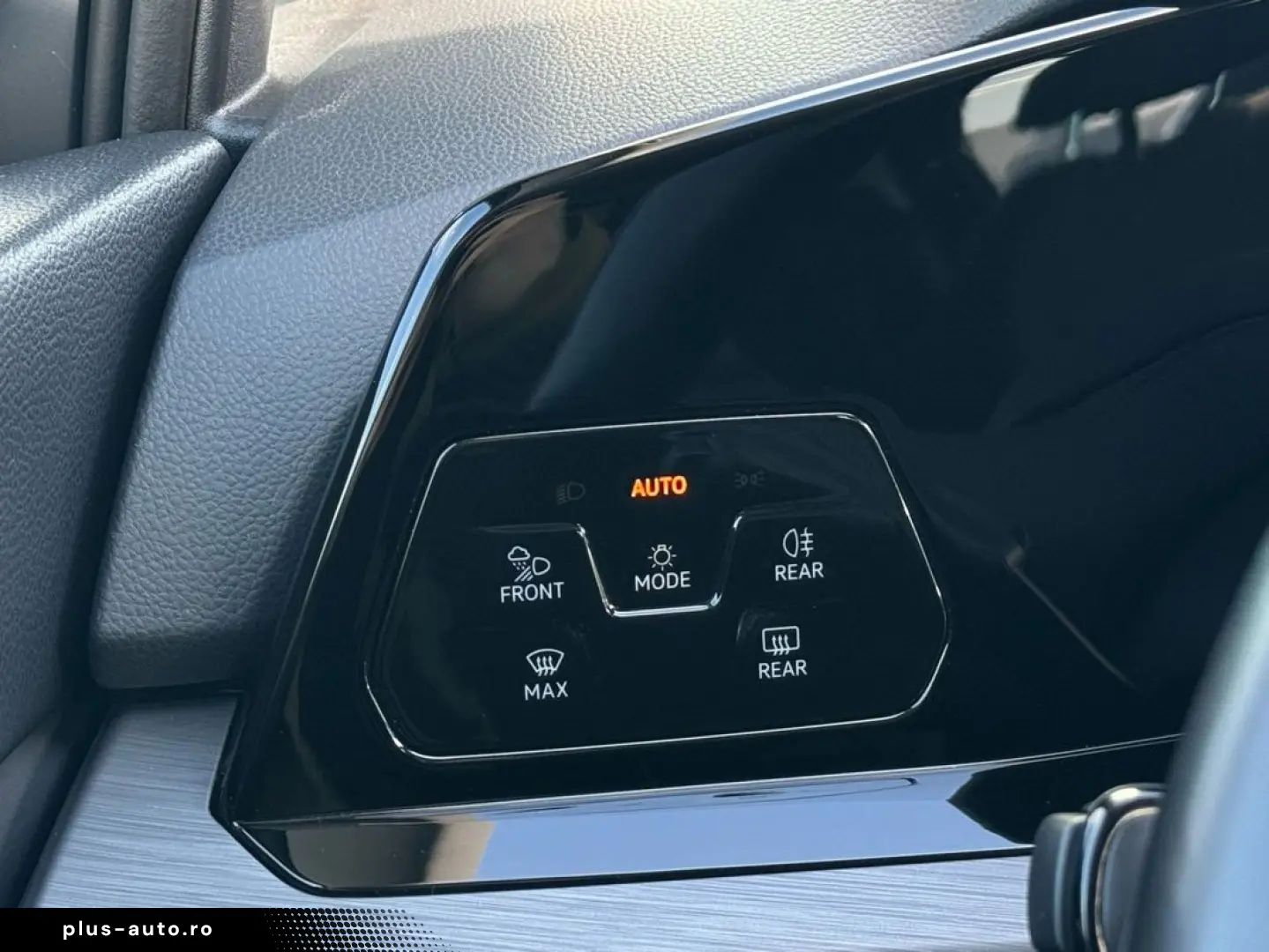 VOLKSWAGEN GOLF Style 2.0 TDI