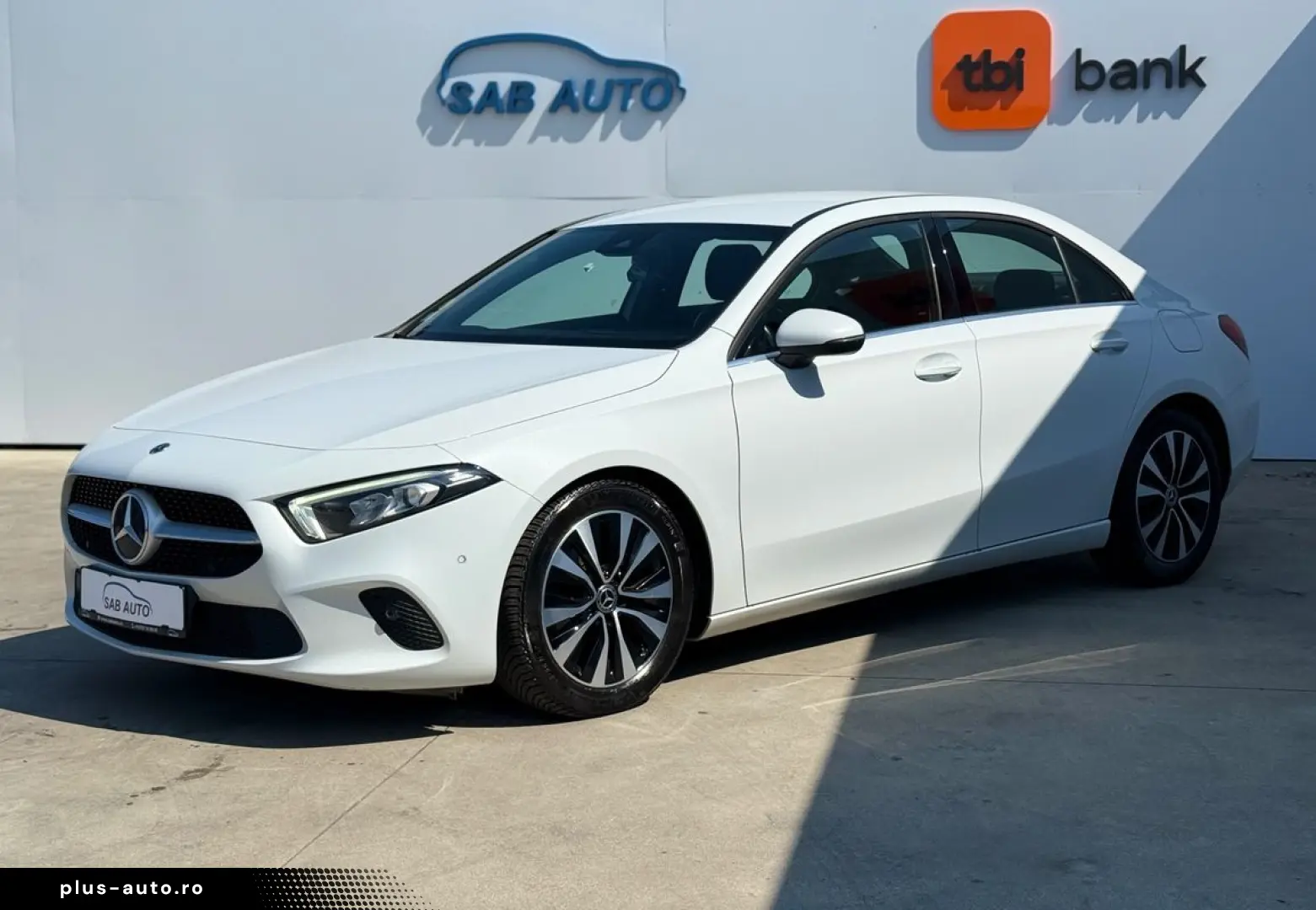 Mercedes-Benz A-200