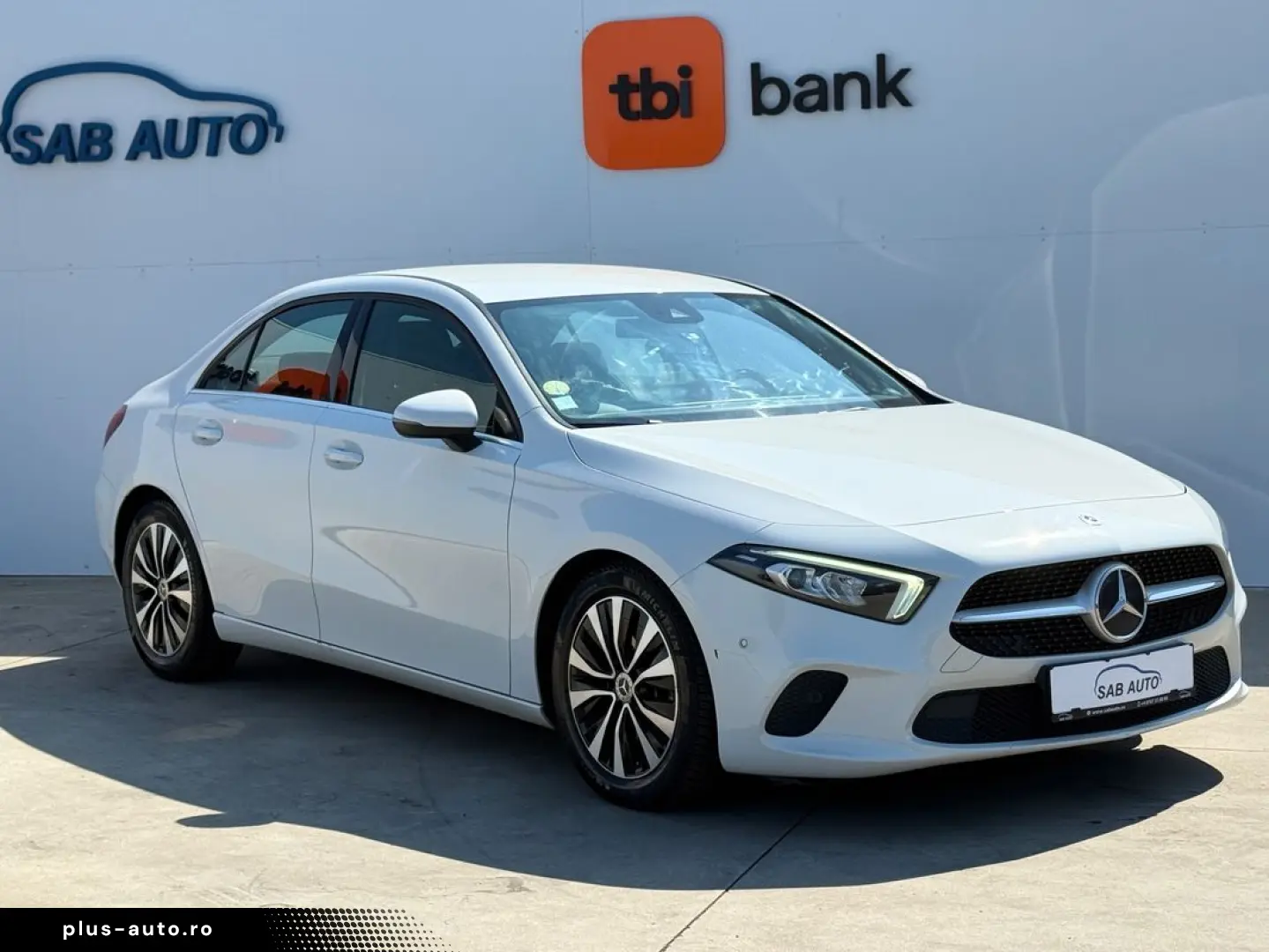 Mercedes-Benz A-200