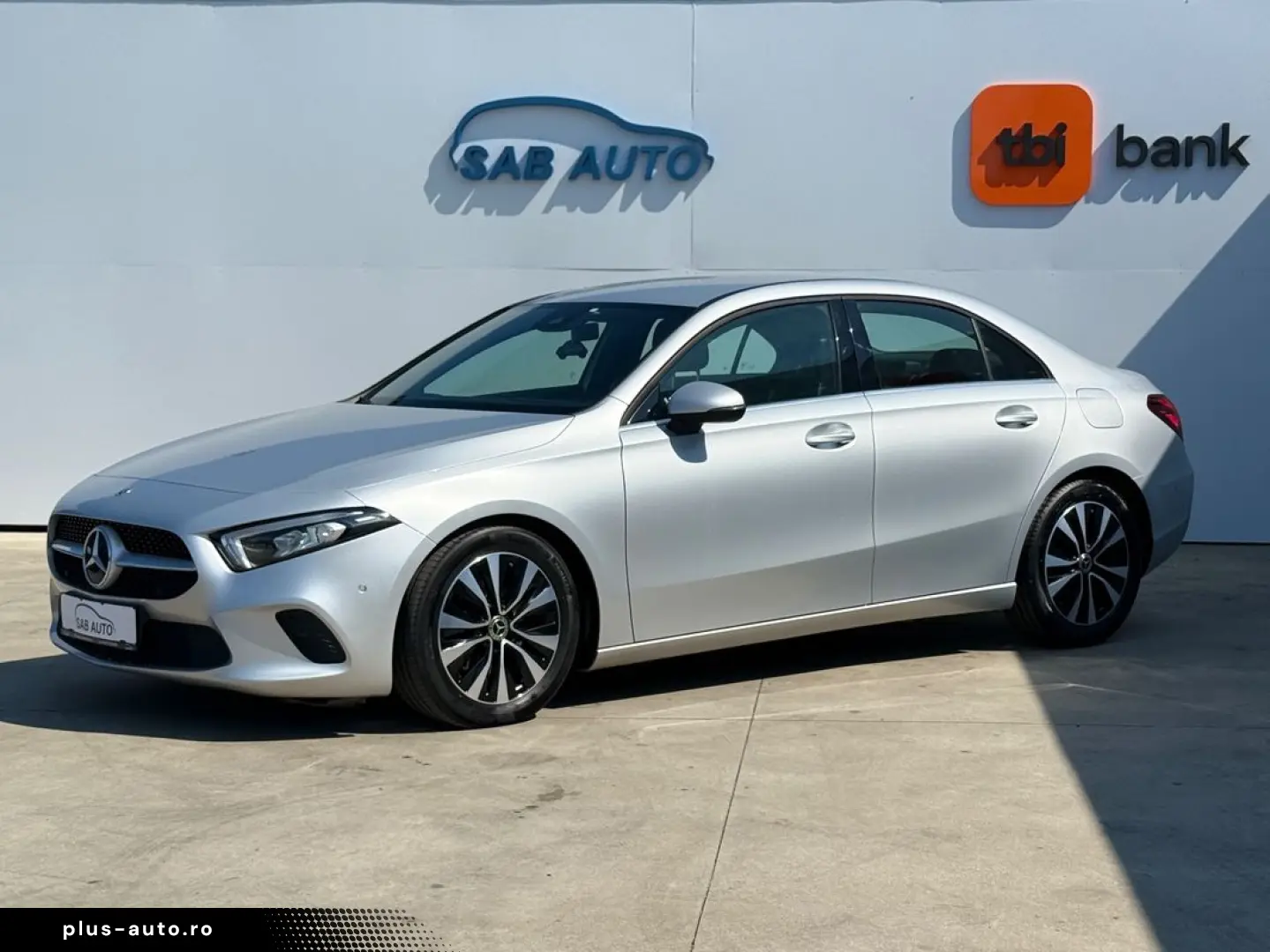 Mercedes-Benz A-200