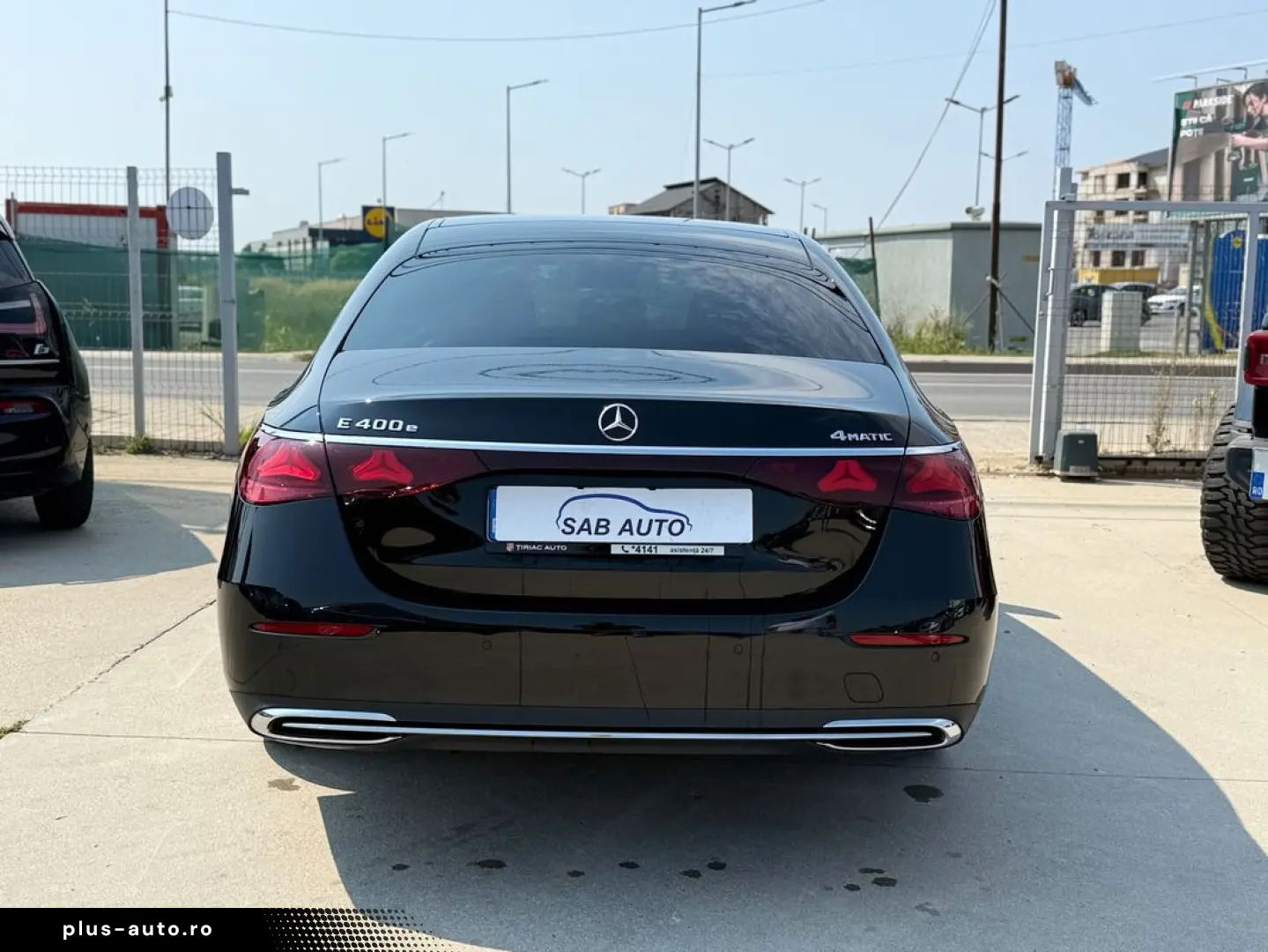 Mercedes-Benz E