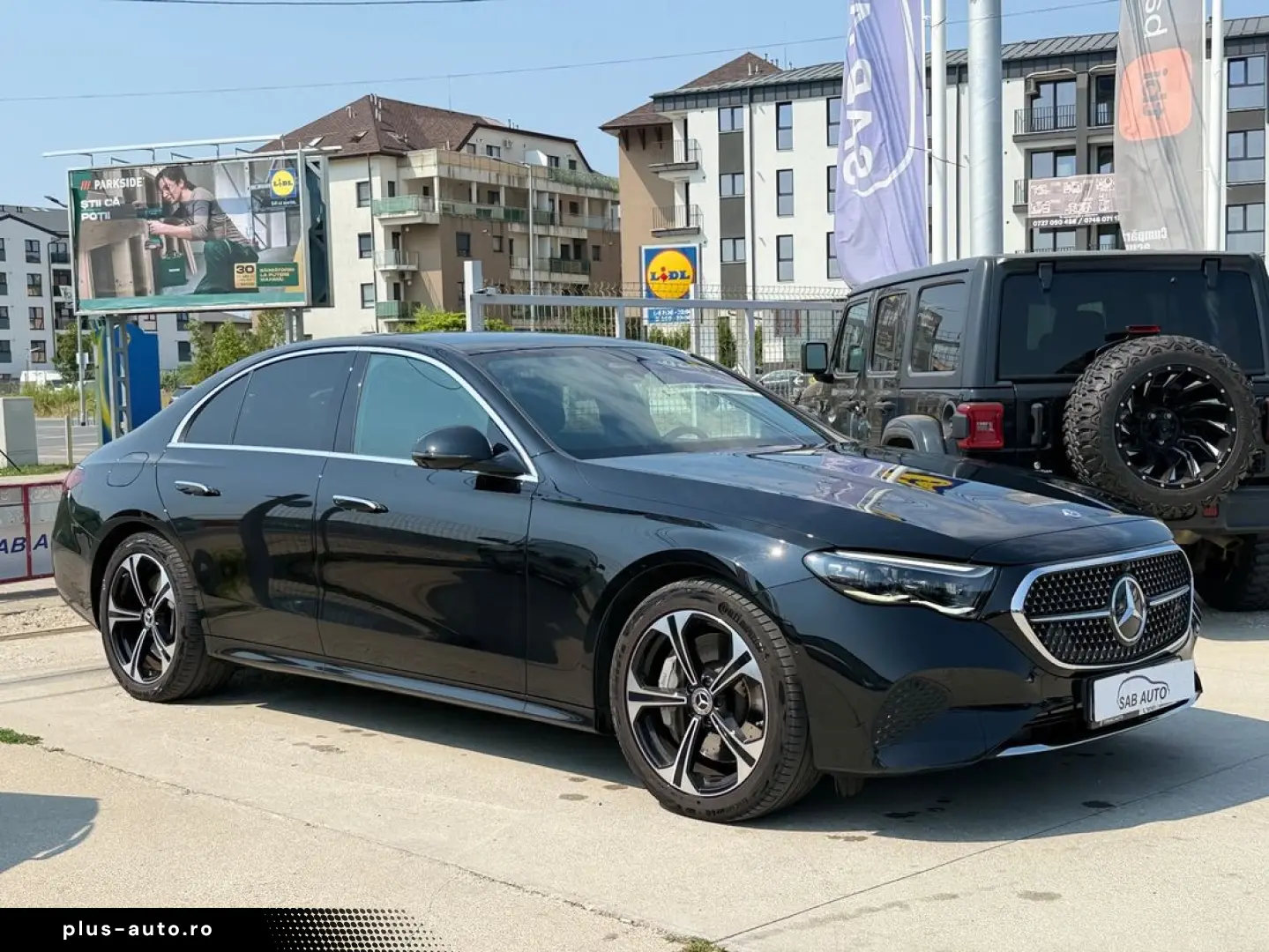 Mercedes-Benz E