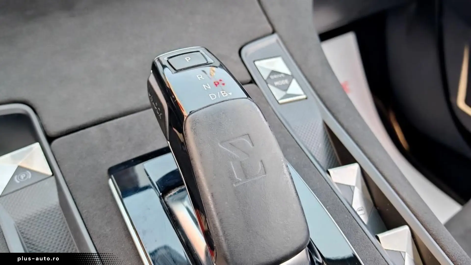 Ds-Automobiles Dsa-Ds7-Crossback