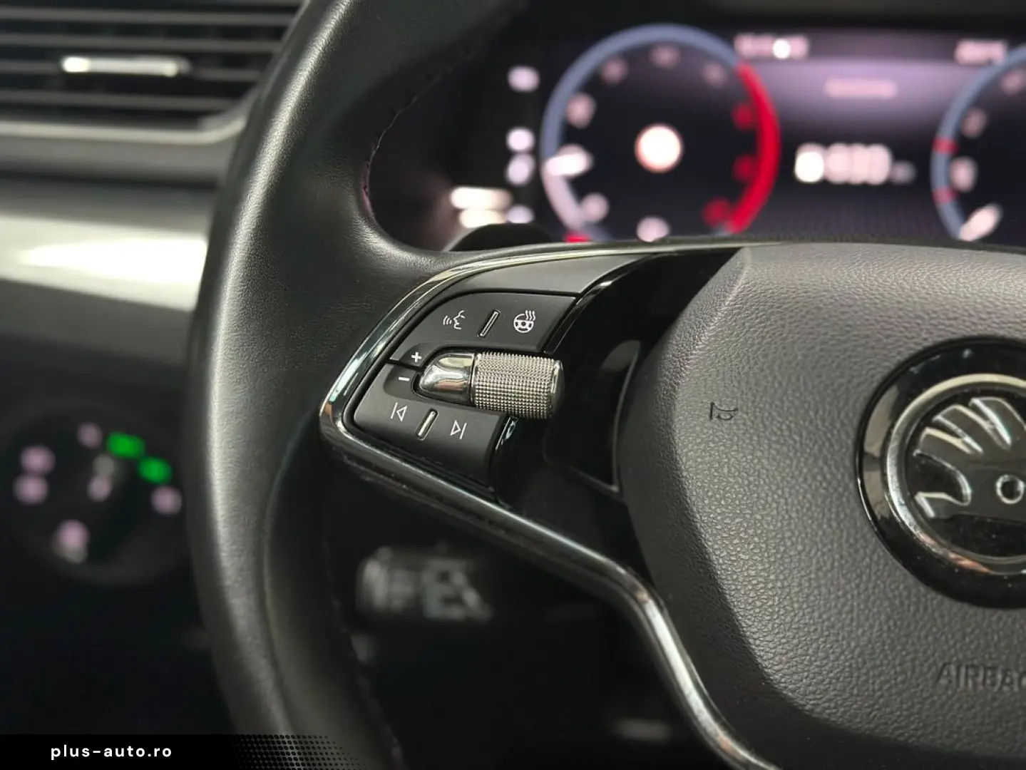 Skoda Superb 2.0TDI DSG 150CP LED VirtualCockpit Kessy Garan