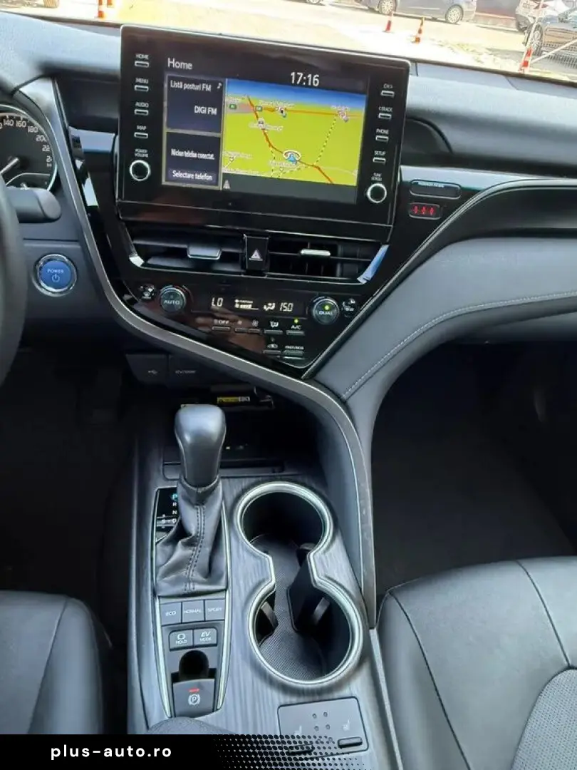 Toyota Camry Dynamic 2.5 Hybrid 218 Cp