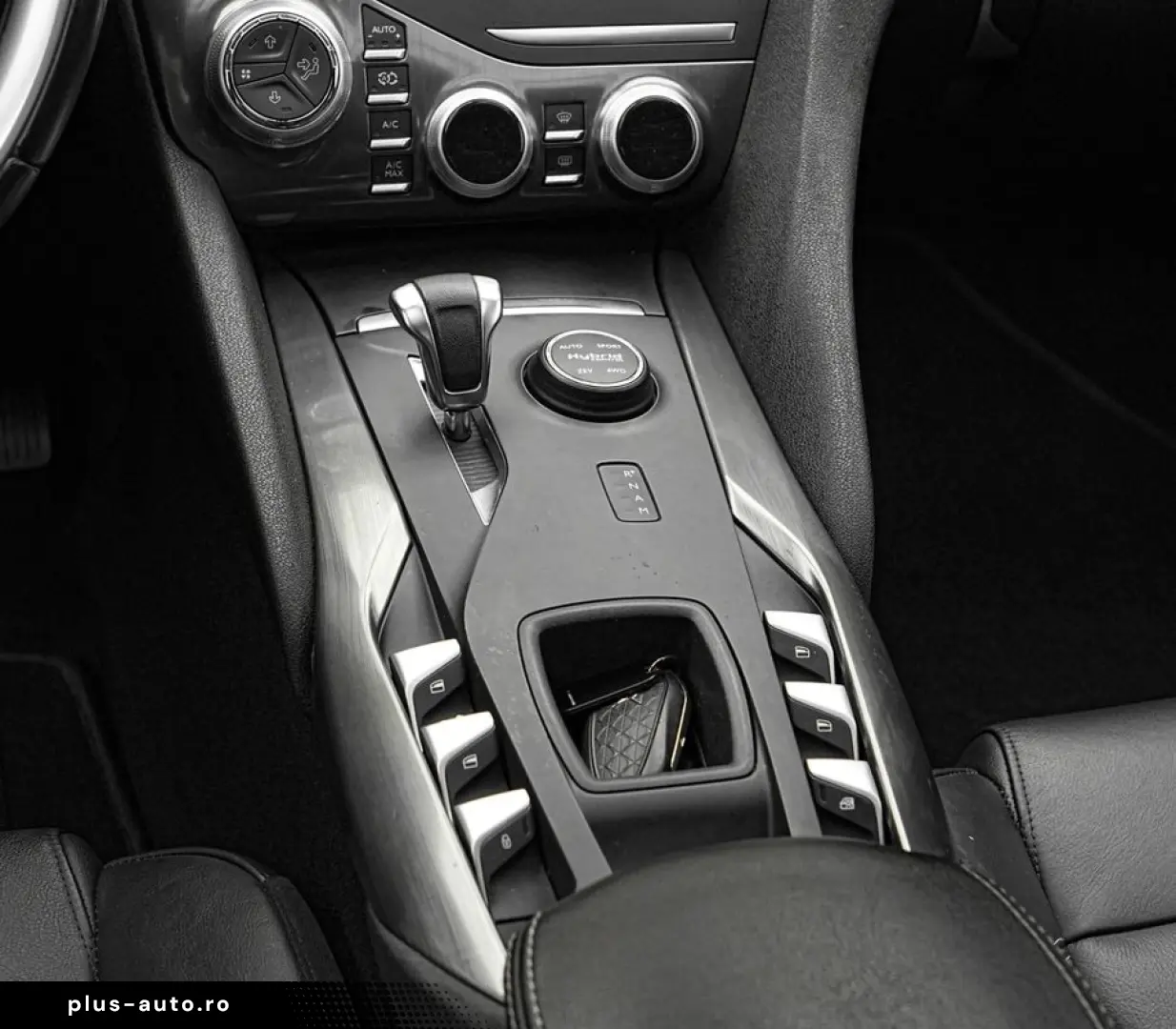 Ds-Automobiles Dsa-Ds5