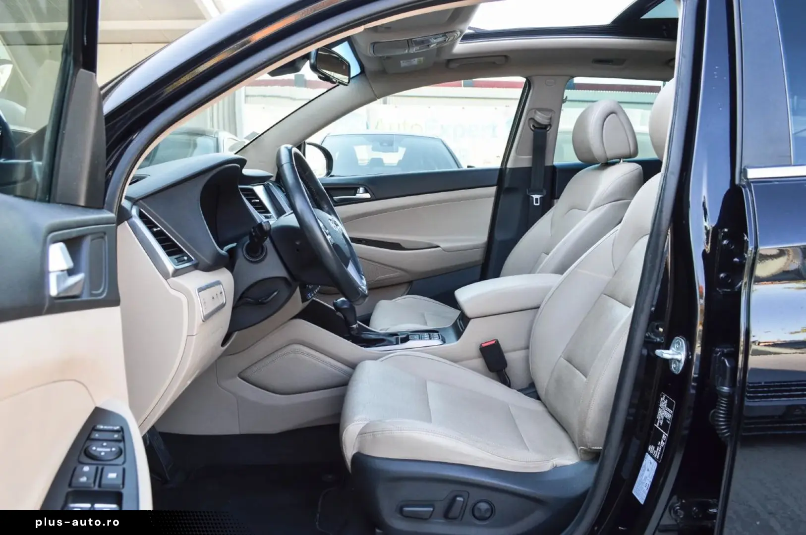2017 Hyundai Tucson 1.7 CRDi 2WD DCT Premium   RATE FIXE   G