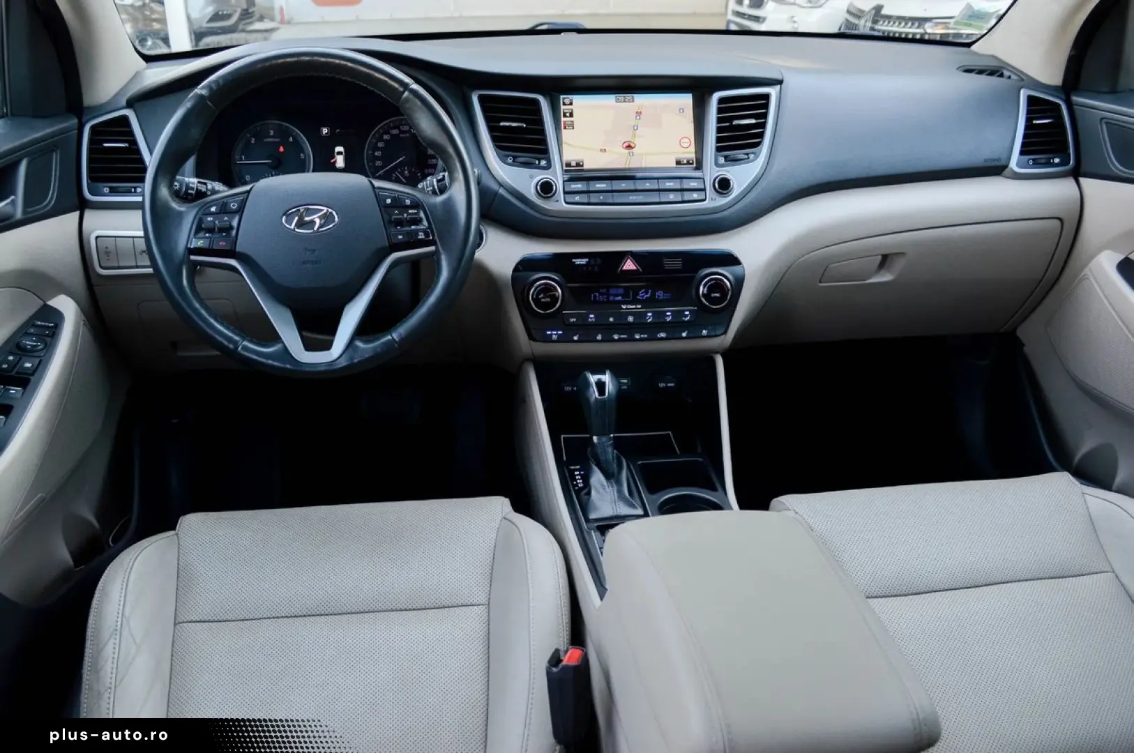 2017 Hyundai Tucson 1.7 CRDi 2WD DCT Premium   RATE FIXE   G