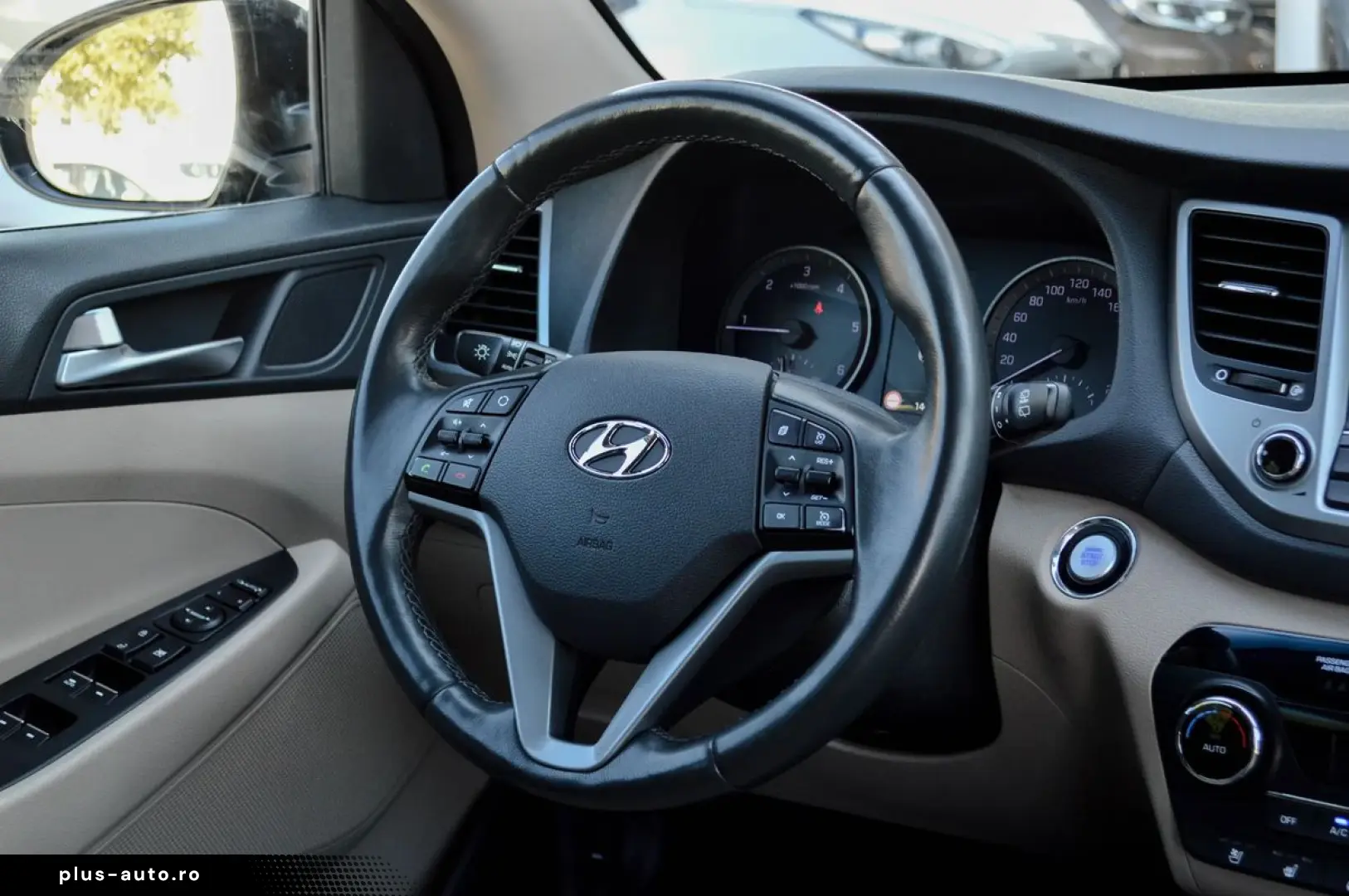 2017 Hyundai Tucson 1.7 CRDi 2WD DCT Premium   RATE FIXE   G