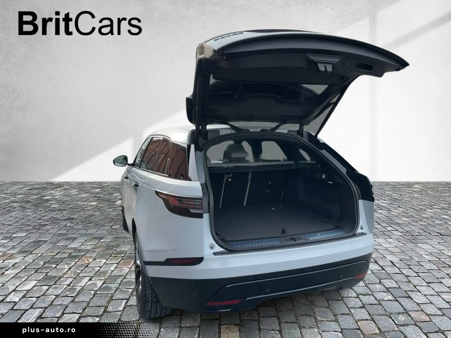 LAND ROVER RANGE ROVER VELAR P250 Dynamic SE Luft HUD 360