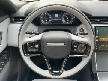 LAND ROVER RANGE ROVER VELAR P250 Dynamic SE Luft HUD 360