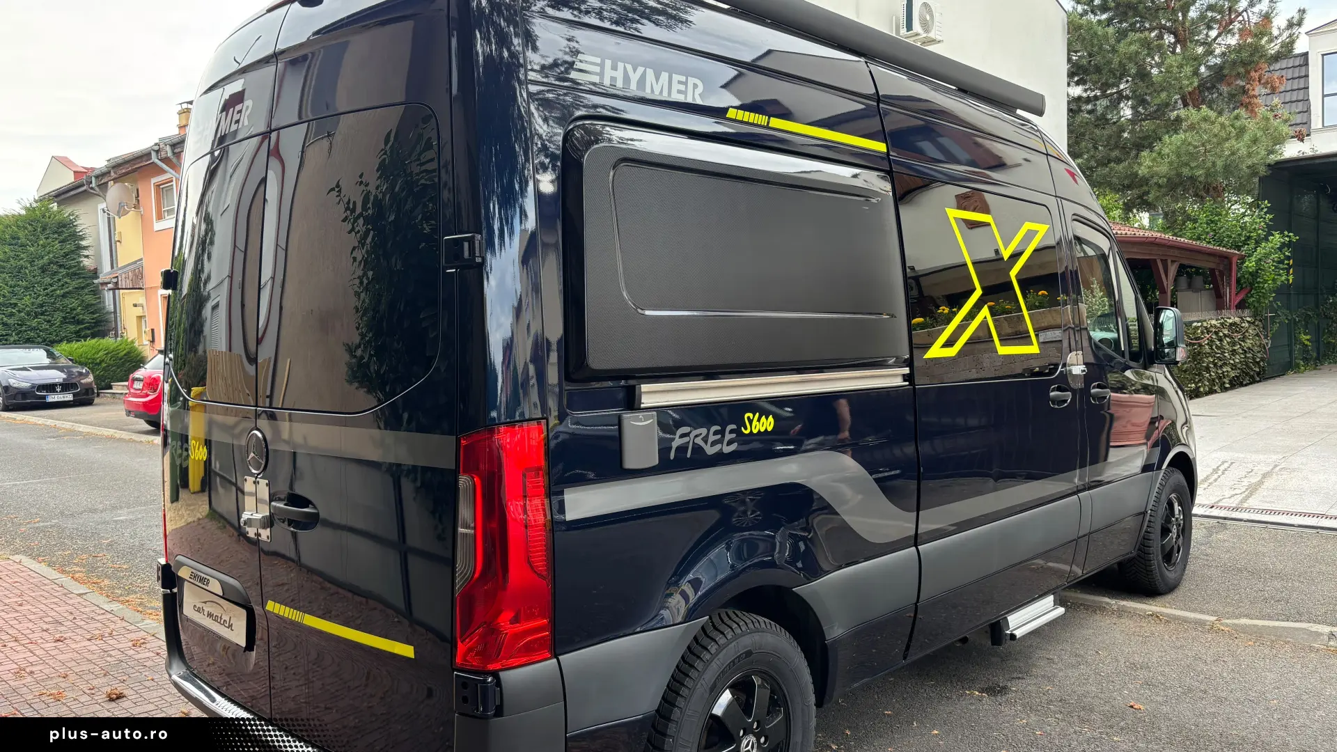 Mercedes-Benz Hymer Camper Van