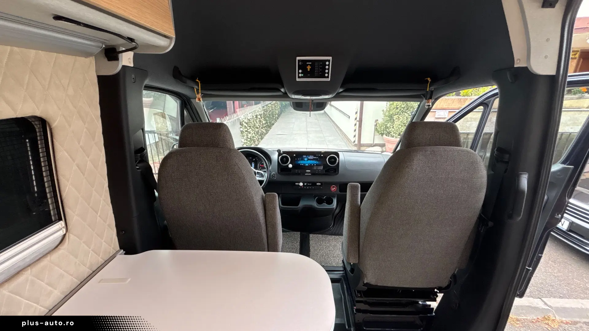 Mercedes-Benz Hymer Camper Van