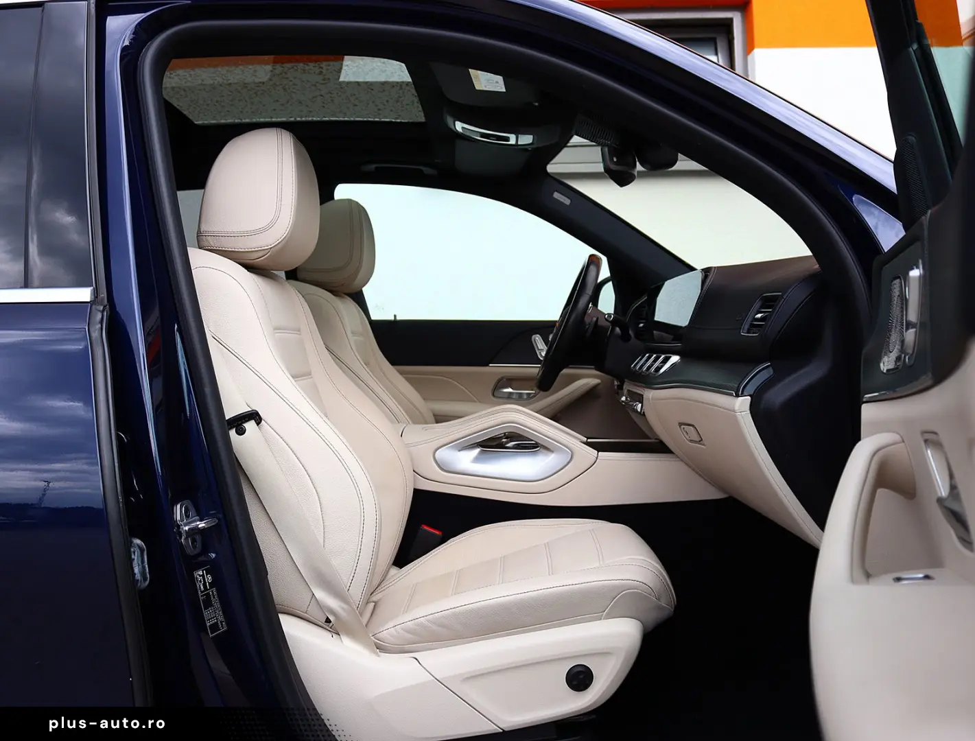 MERCEDES-BENZ GLE 350 de 4M AMG DISTRO PANO KAM360 BURMESTER