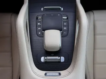 MERCEDES-BENZ GLE 350 de 4M AMG DISTRO PANO KAM360 BURMESTER