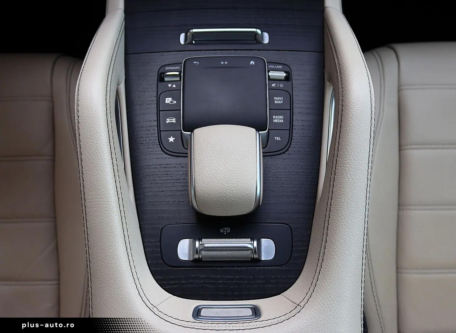 MERCEDES-BENZ GLE 350 de 4M AMG DISTRO PANO KAM360 BURMESTER
