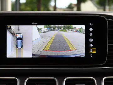 MERCEDES-BENZ GLE 350 de 4M AMG DISTRO PANO KAM360 BURMESTER