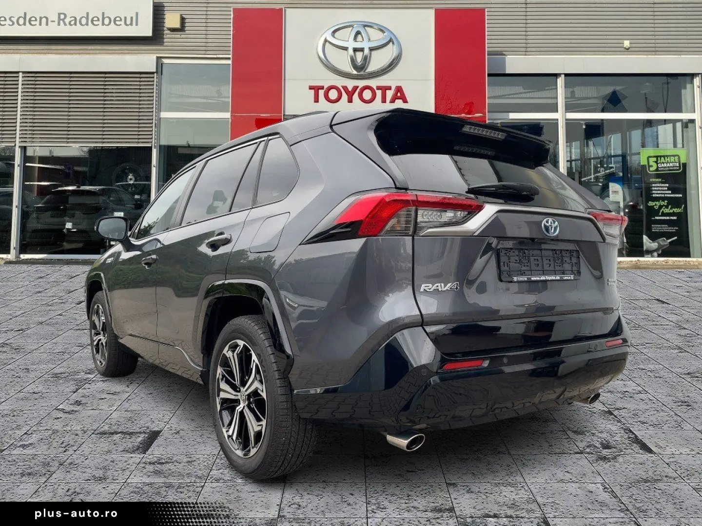 TOYOTA RAV4 2.5 Plug-In Hybrid Style