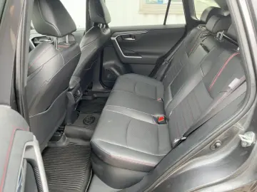 TOYOTA RAV4 2.5 Plug-In Hybrid Style
