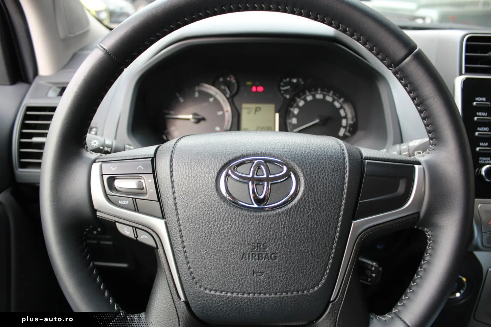 TOYOTA Land Cruiser 2.8 D-4D 7 Locuri