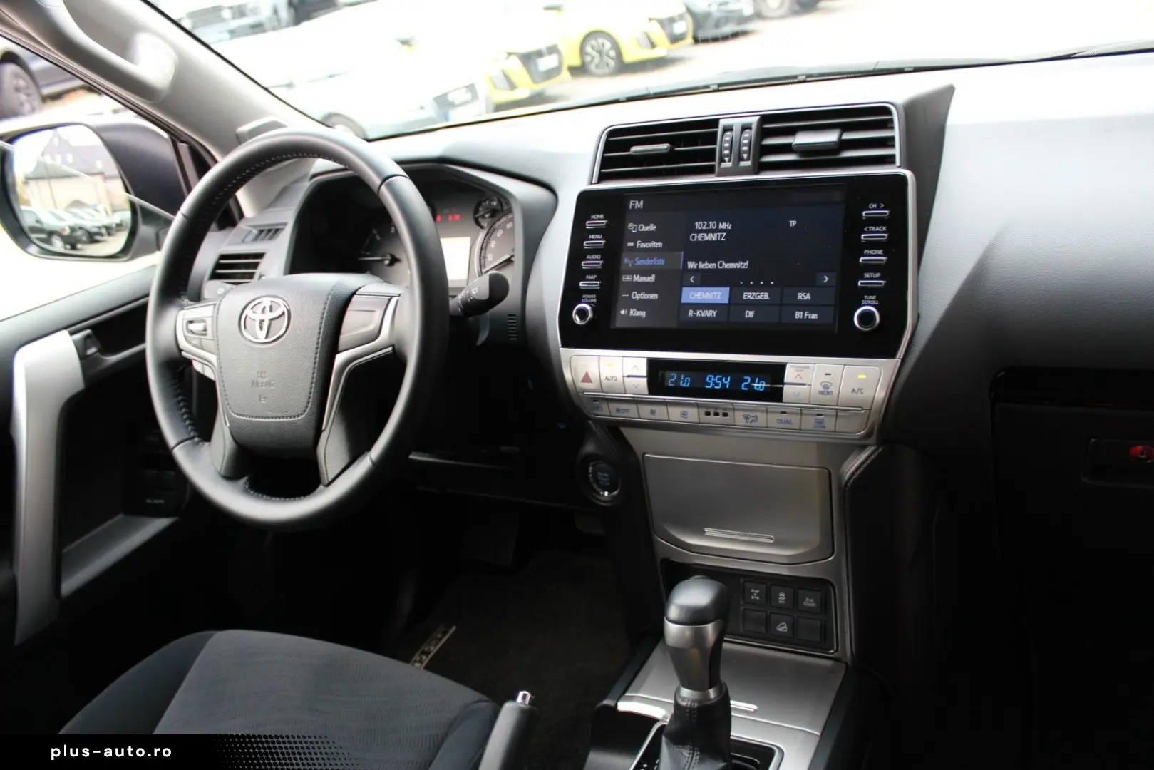 TOYOTA Land Cruiser 2.8 D-4D 7 Locuri