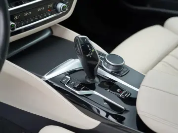 BMW 520d xDrive M Sport GSD LED KAMERA